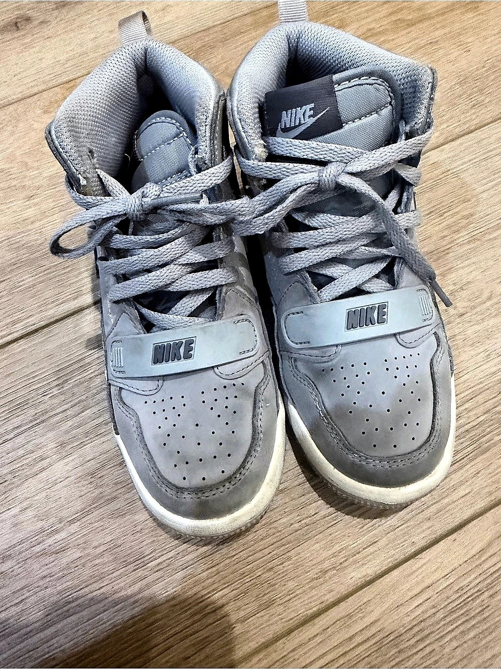 Nike Air Jordan Gray Kids Sneakers 13C
